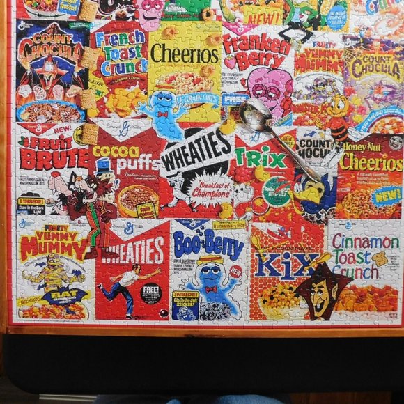 White Mountain 1000 Pc General Mills Cereal Boxes Jigsaw Puzzle 24 x 30 COMPLETE - Picture 3 of 8